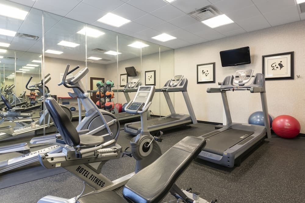 Holiday Inn Express Hotel & Suites New Philadelphia by IHG gallery photo in New Philadelphia, OH — image 20