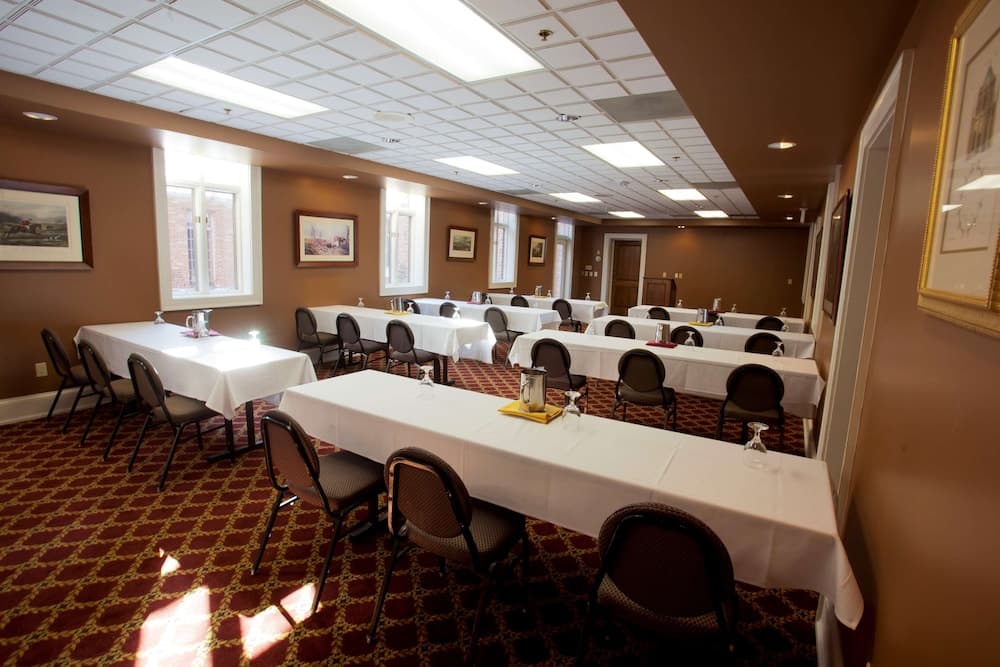 Bertram Inn at Glenmoor gallery photo in Canton, OH — image 32