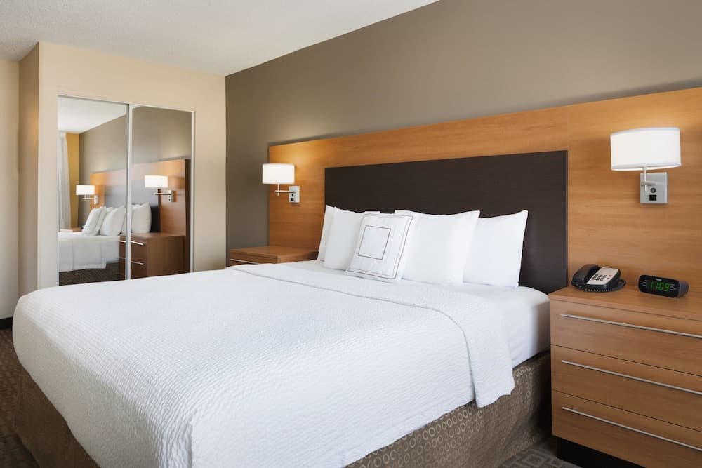 TownePlace Suites Chicago Naperville gallery photo in Naperville, IL — image 7
