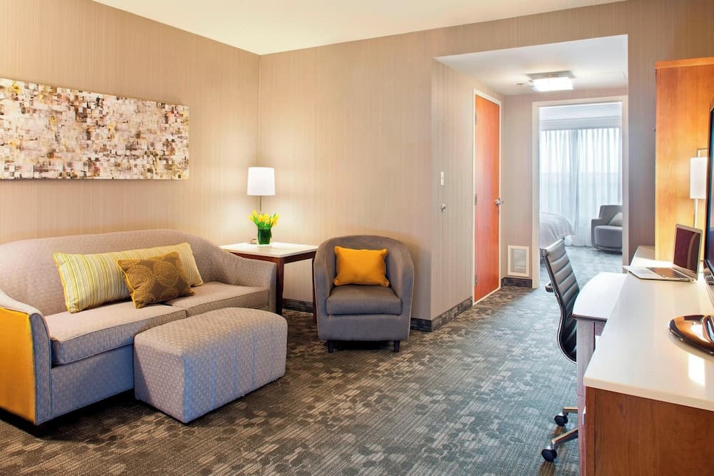 Courtyard by Marriott Pueblo Downtown gallery photo in Pueblo, CO — image 24