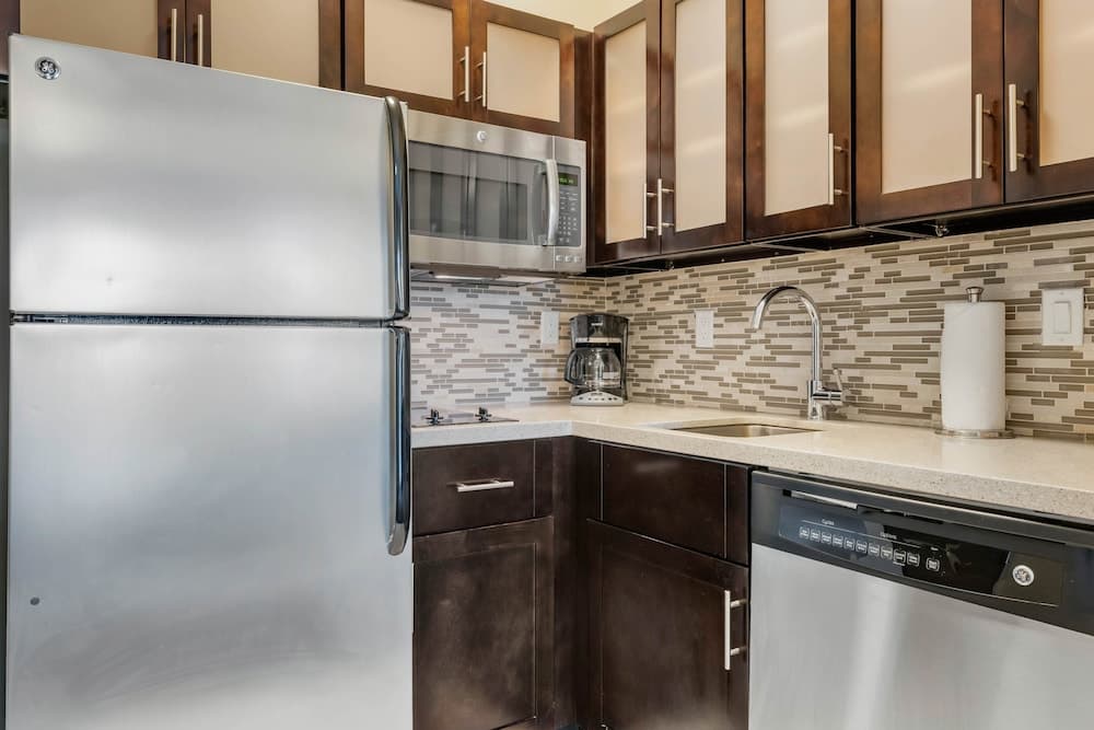 Staybridge Suites St. Petersburg Downtown by IHG property views in St. Petersburg, FL — gallery photo 3