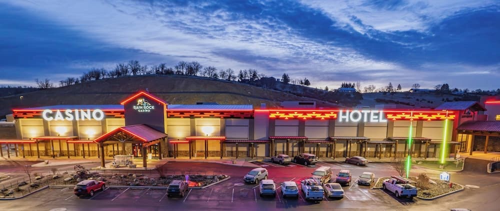 Rain Rock Casino Resort Hotel featured exterior or lobby in Yreka, CA — similar hotel