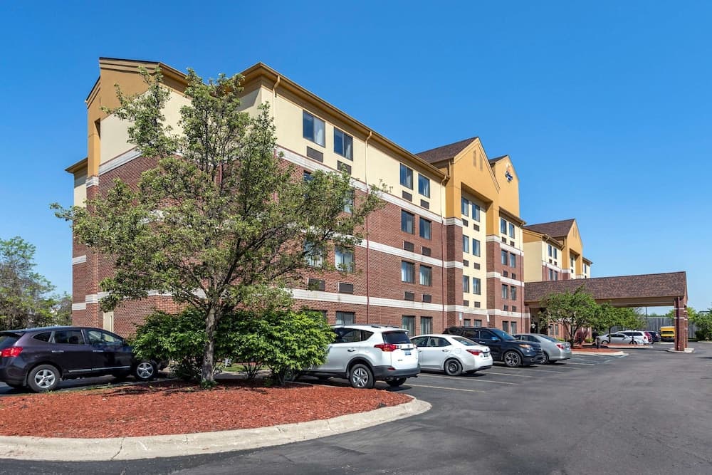 Comfort Inn Warren - Detroit North — hotel in Warren, Michigan