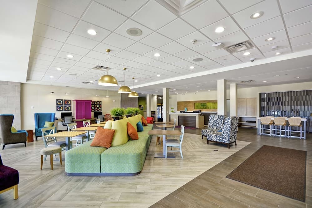 Home2 Suites by Hilton Stow interior in Stow, OH — gallery photo 2