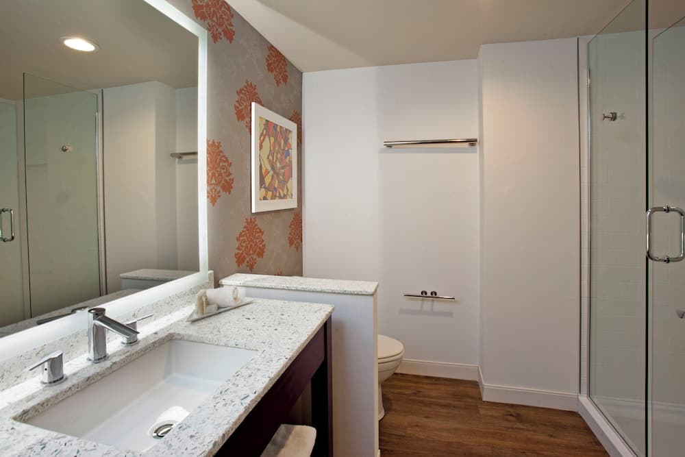 Hotel Indigo Austin Downtown - University by IHG interior in Austin, TX — gallery photo 2