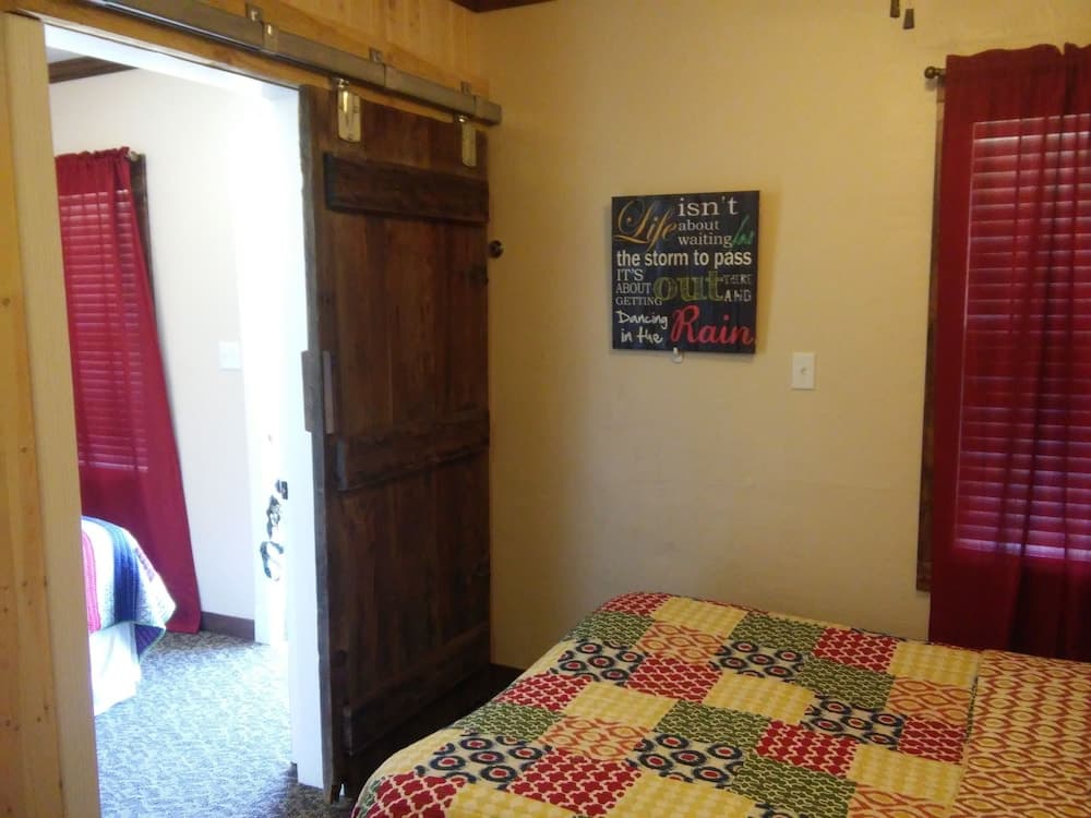 Squaw Valley Motel property views in Squaw Valley, CA — gallery photo 3