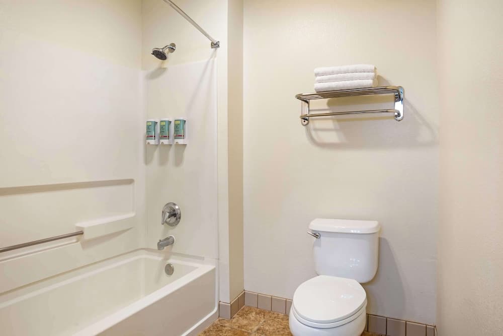 Best Western Clovis Cole gallery photo in Clovis, CA — image 38
