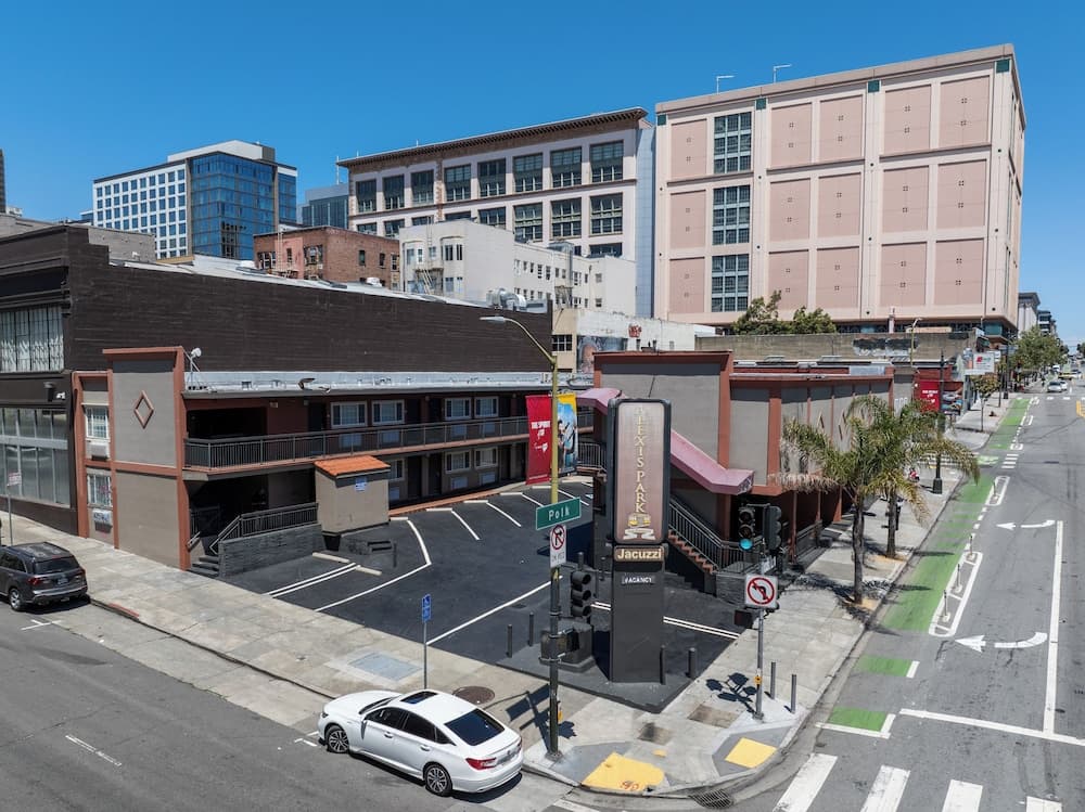 Alexis Park Hotel featured exterior or lobby in San Francisco, CA — similar hotel