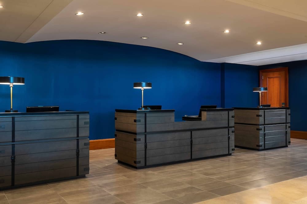 Renaissance Concourse Atlanta Airport Hotel interior in Atlanta, GA — gallery photo 2