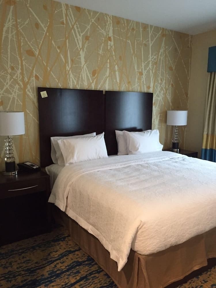 Hampton Inn & Suites Stroudsburg Pocono Mountains gallery photo in Stroudsburg, PA — image 25