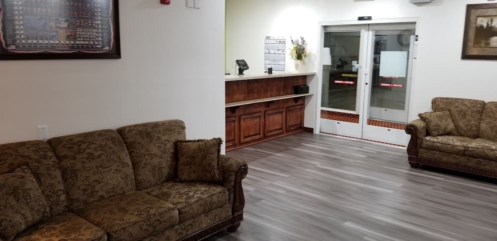 Executive Inn and Suites Extended Stay in Vernal interior in Vernal, UT — gallery photo 2
