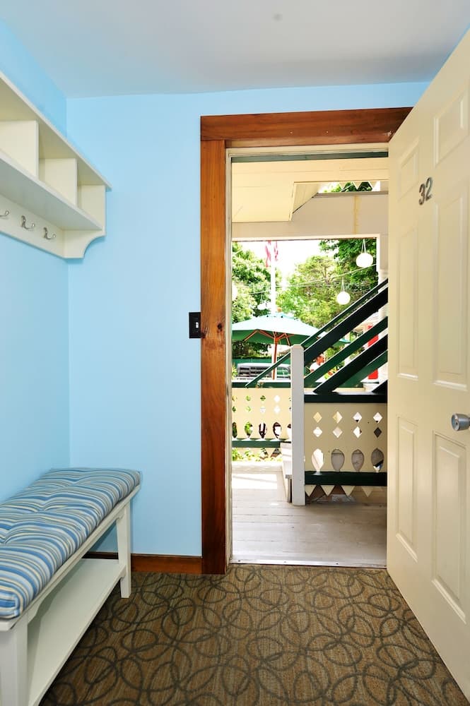Pequot Hotel gallery photo in Oak Bluffs, MA — image 58