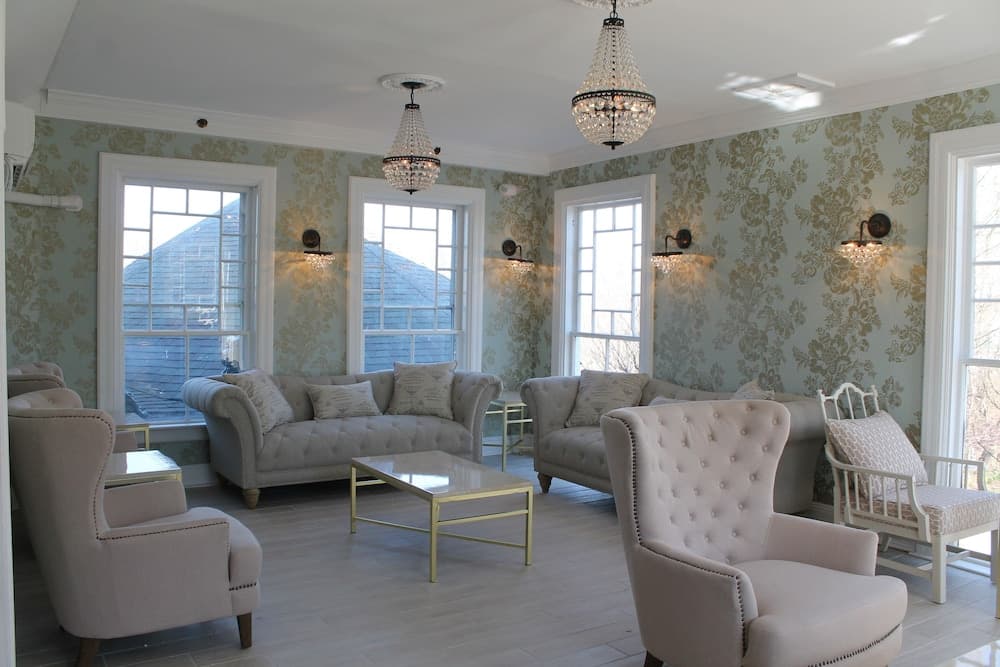Hotel Manisses property views in Block Island — gallery photo 3