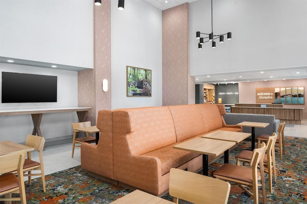 Hampton Inn & Suites Alpena property views in Alpena, MI — gallery photo 3