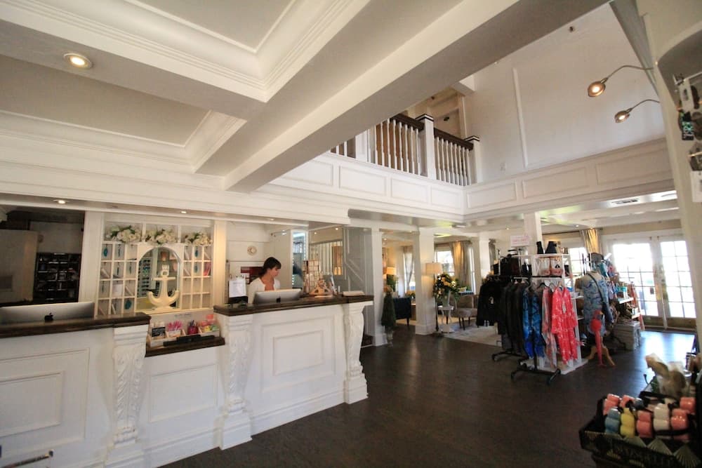 The Riverview Hotel interior in New Smyrna Beach, FL — gallery photo 2