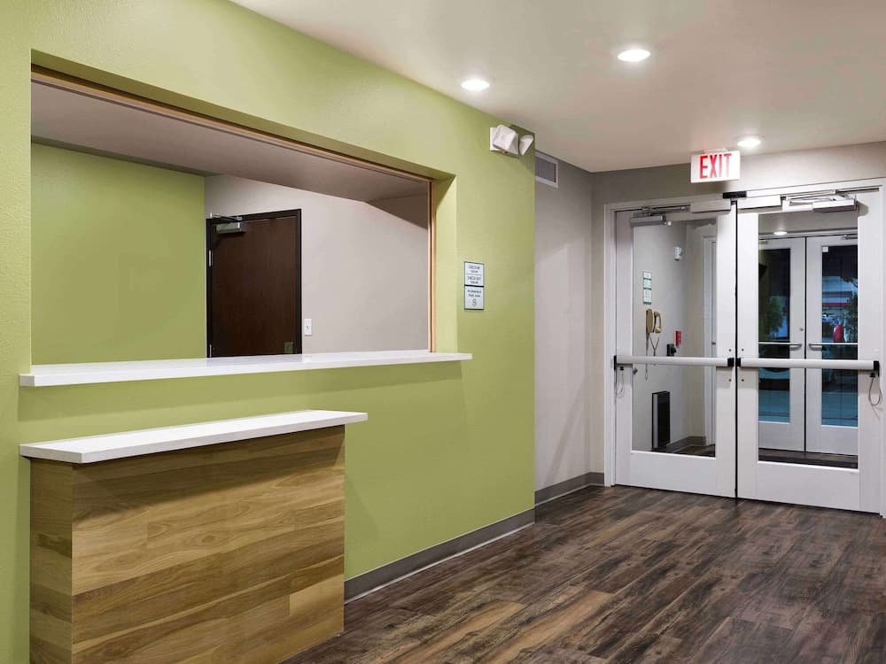 WoodSpring Suites Albuquerque East I-40 Tramway interior in Albuquerque, NM — gallery photo 2