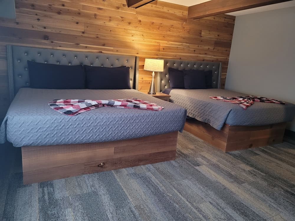 The Brewery Lodge Hotel interior in Michigan City, IN — gallery photo 2
