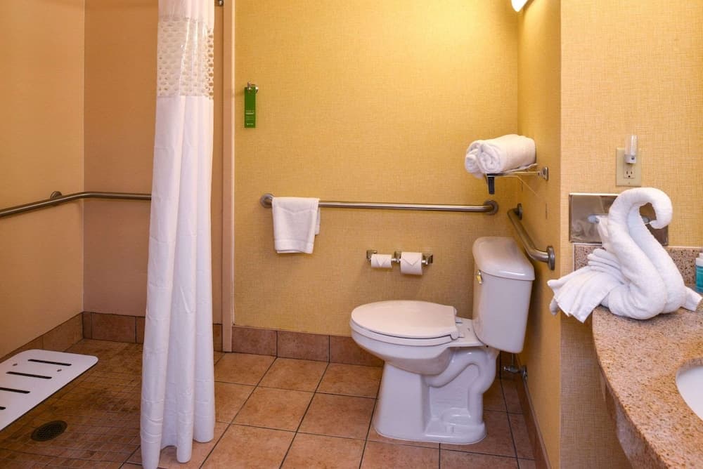 Hampton Inn & Suites Springboro/Dayton Area South gallery photo in Springboro, OH — image 18