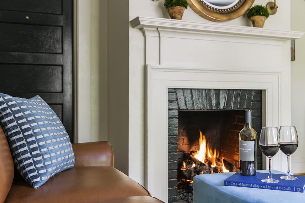 Oakhurst Inn at the University gallery photo in Charlottesville, VA — image 35