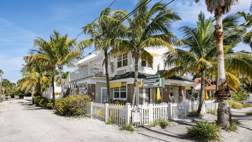 Coconut Inn — hotel in St. Pete Beach, Florida