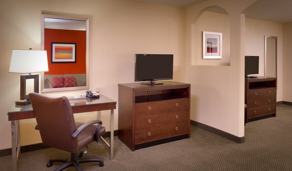 Hampton Inn & Suites by Hilton Mesquite property views in Mesquite, NV — gallery photo 3