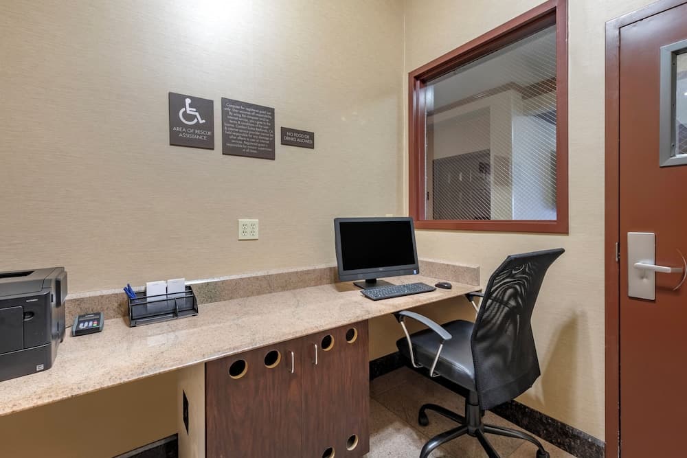 Citrus Suites Redlands Loma Linda Hotel gallery photo in Redlands, CA — image 9