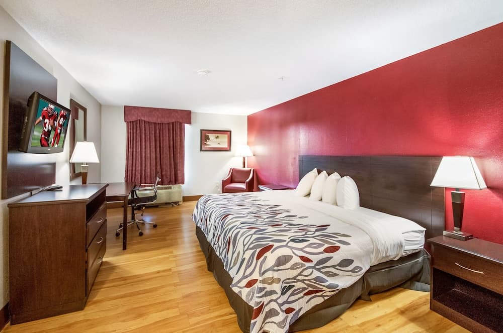 Clarion Pointe gallery photo in High Point, NC — image 10