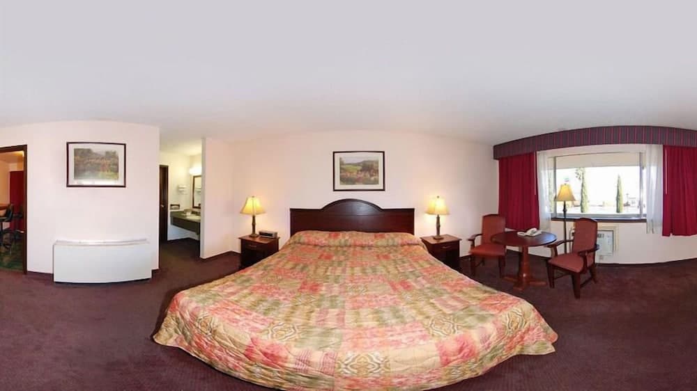 Quality Inn & Suites Cameron Park Shingle Springs gallery photo in Shingle Springs, CA — image 4