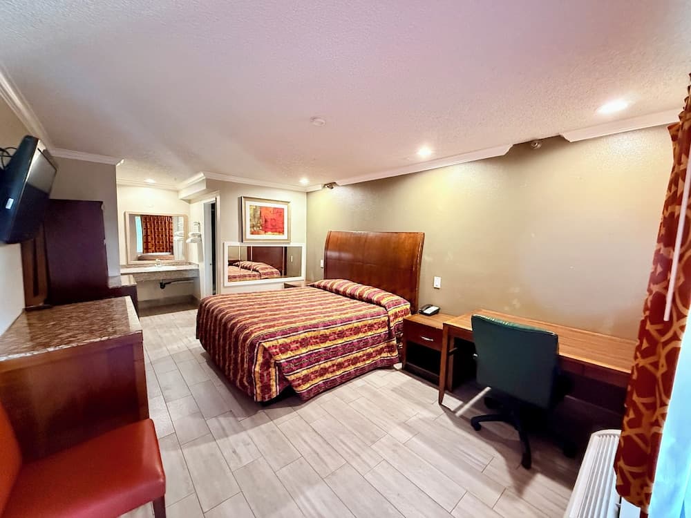 Casa Blanca Hotel Corona By Dream Luxe exterior or lobby in Corona, CA — main listing photo