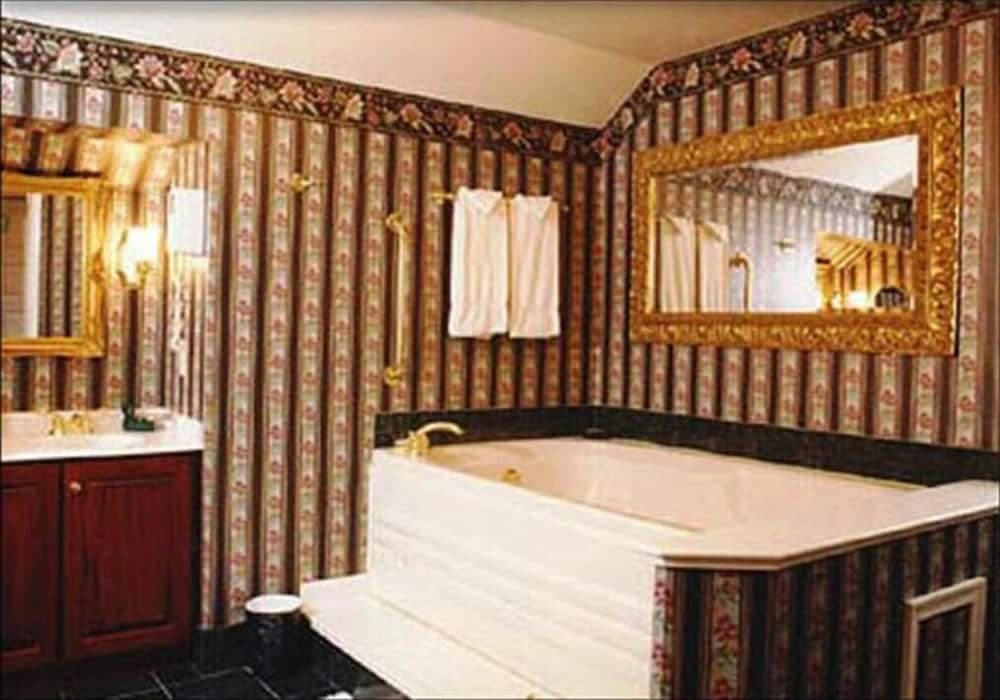 Bavarian Inn gallery photo in Shepherdstown, WV — image 14