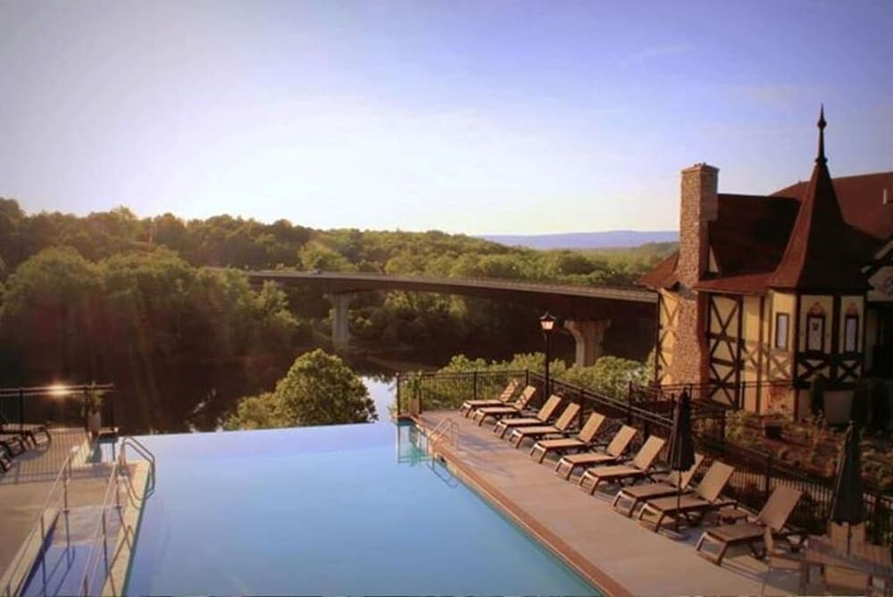 Bavarian Inn gallery photo in Shepherdstown, WV — image 31