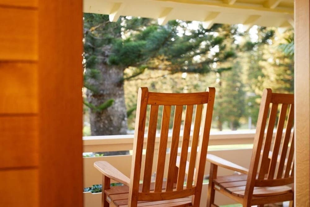 Hotel Lanai property views in Lanai City, HI — gallery photo 3