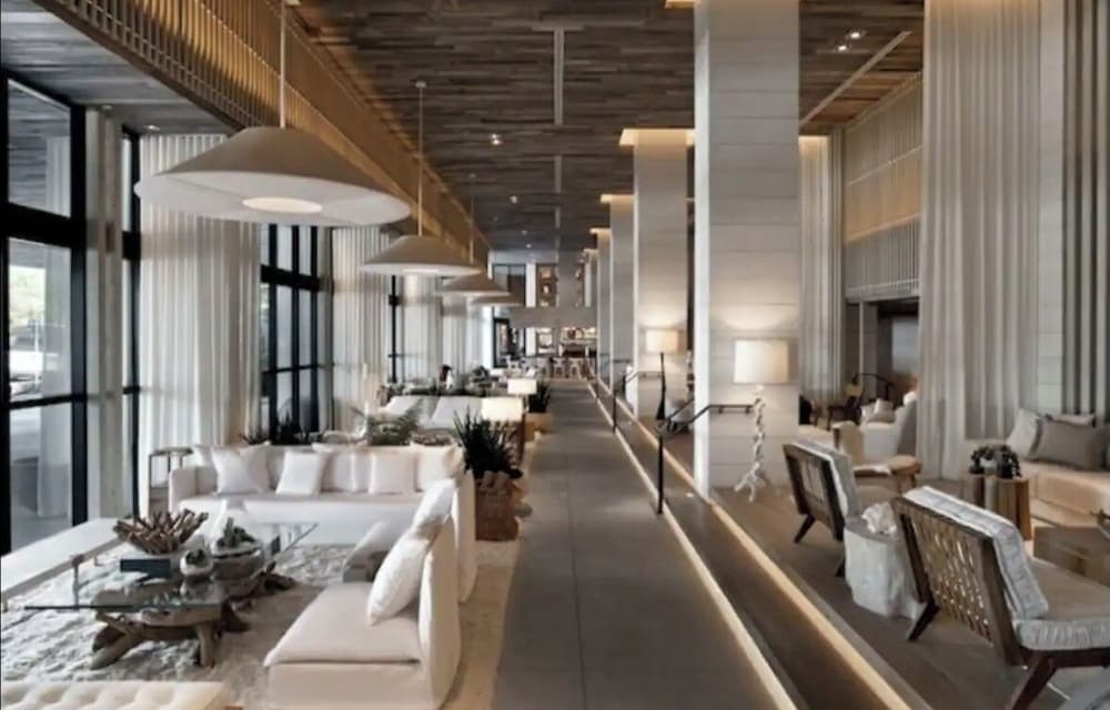 1 Homes South Beach - Private luxury condos- Ocean Front property views in Miami Beach, FL — gallery photo 3