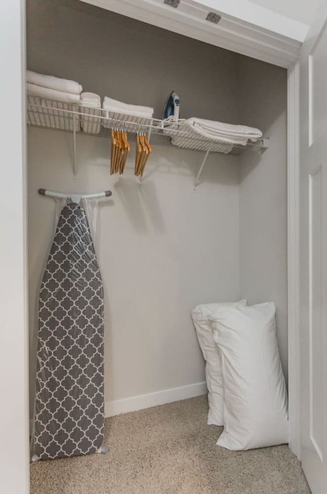 CozySuites Music Row interior in Nashville, TN — gallery photo 2