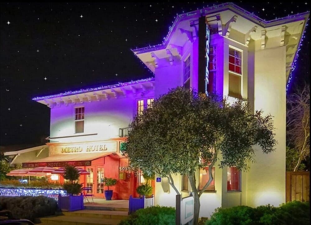 Metro Hotel and Cafe — hotel in Petaluma, California