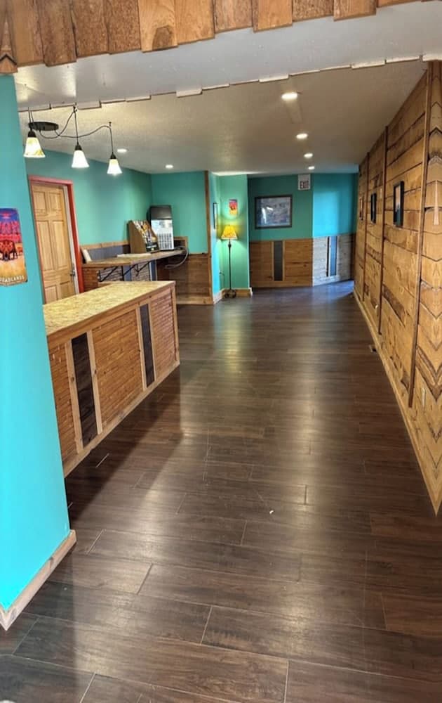 Love Hotels Kadoka by OYO at Badlands SD interior in Kadoka, SD — gallery photo 2