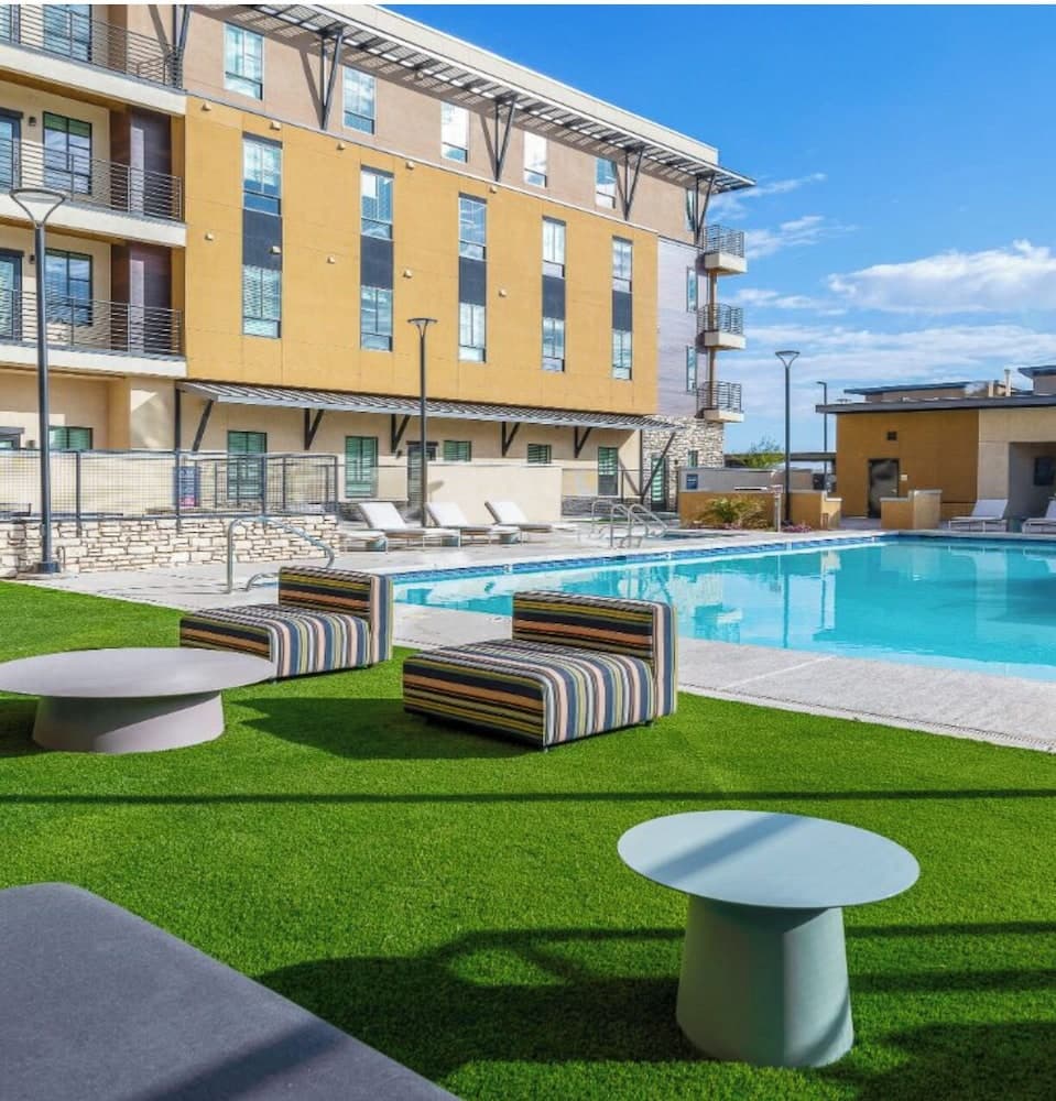 Phoenix Goodyear Apartments by Landing gallery photo in Goodyear, AZ — image 13