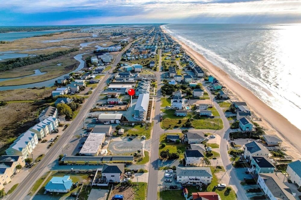 Saltwater Suites gallery photo in Holly Ridge, NC — image 26