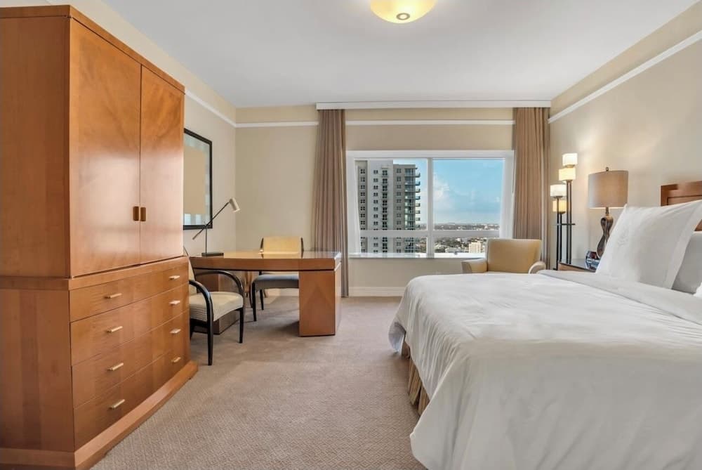 Four Seasons hotel 2bedroom suite featured exterior or lobby in Miami, FL — similar hotel
