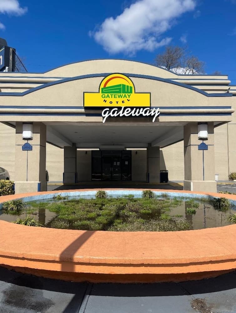 Gateway Hotel featured exterior or lobby in Washington, DC — similar hotel