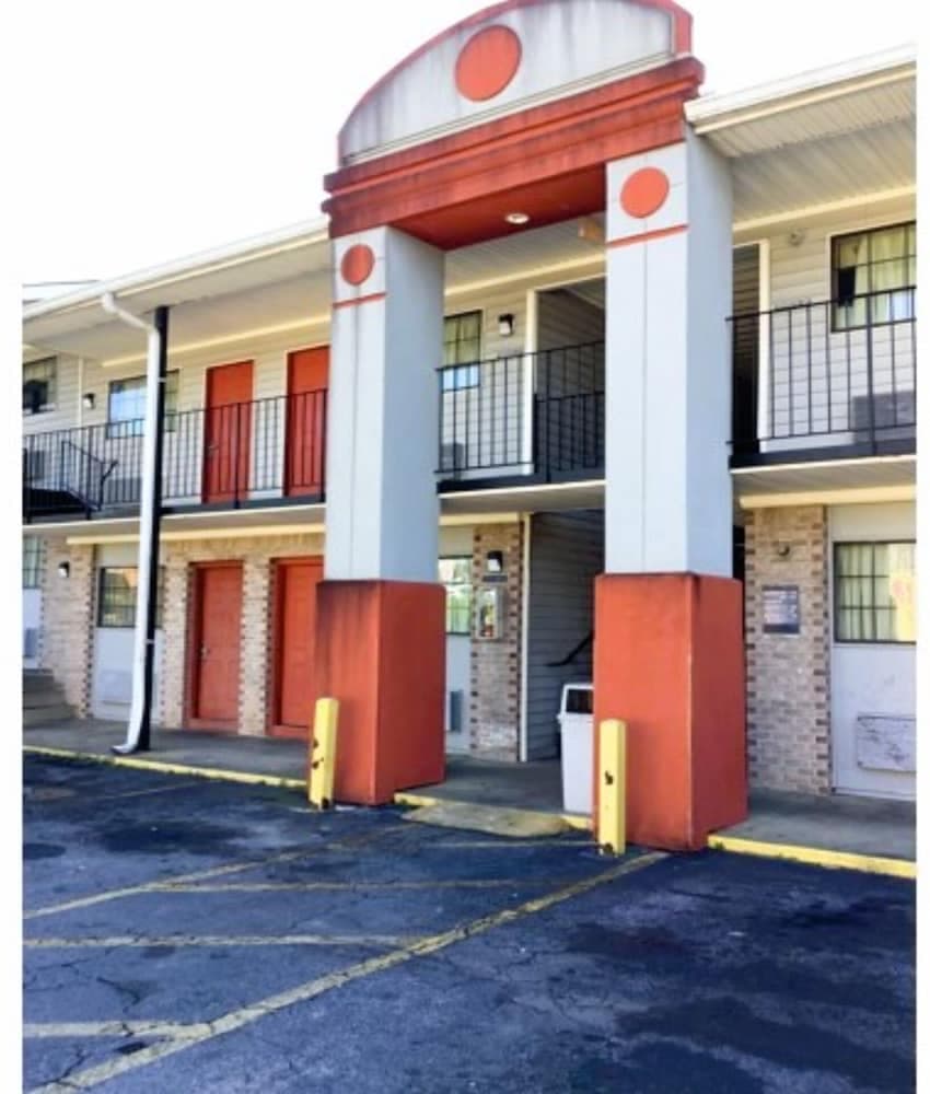 OYO Hotel Georgia near Fairburn/Atlanta — hotel in Union City, Georgia