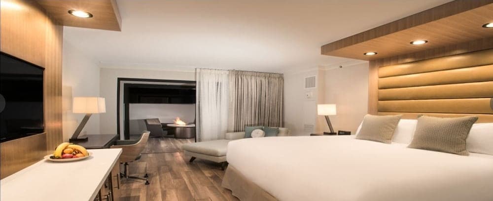 La Plage Wellness property views in Santa Monica, CA — gallery photo 3