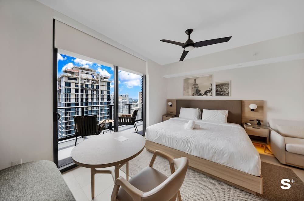 Skyline Chic Downtown Studio Getaway featured exterior or lobby in Miami, FL — similar hotel