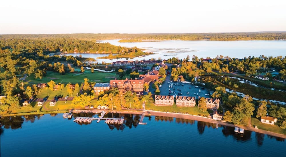 Maddens On Gull Lake featured exterior or lobby in Brainerd, MN — similar hotel