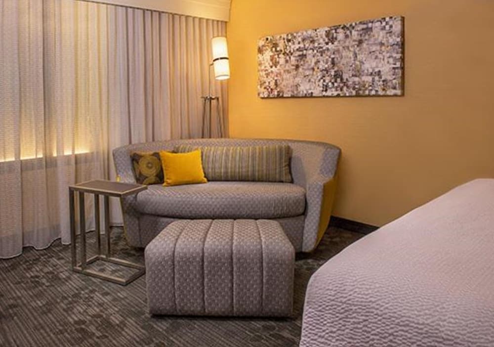 Courtyard by Marriott Layton property views in Layton, UT — gallery photo 3