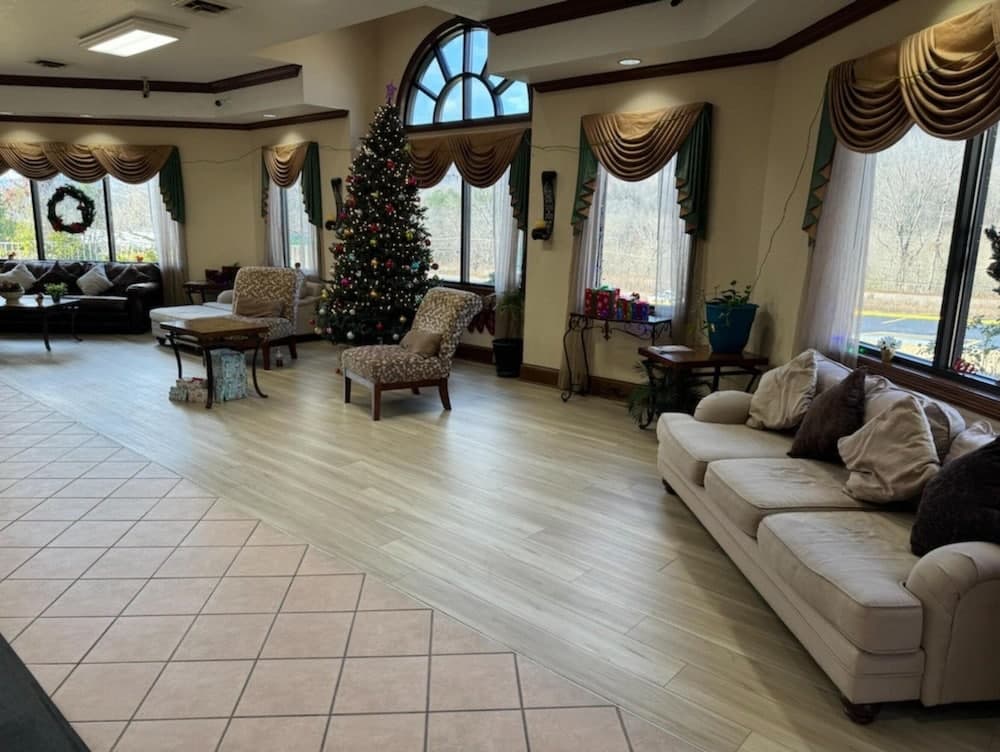 Quality Inn Harriman property views in Harriman, TN — gallery photo 3