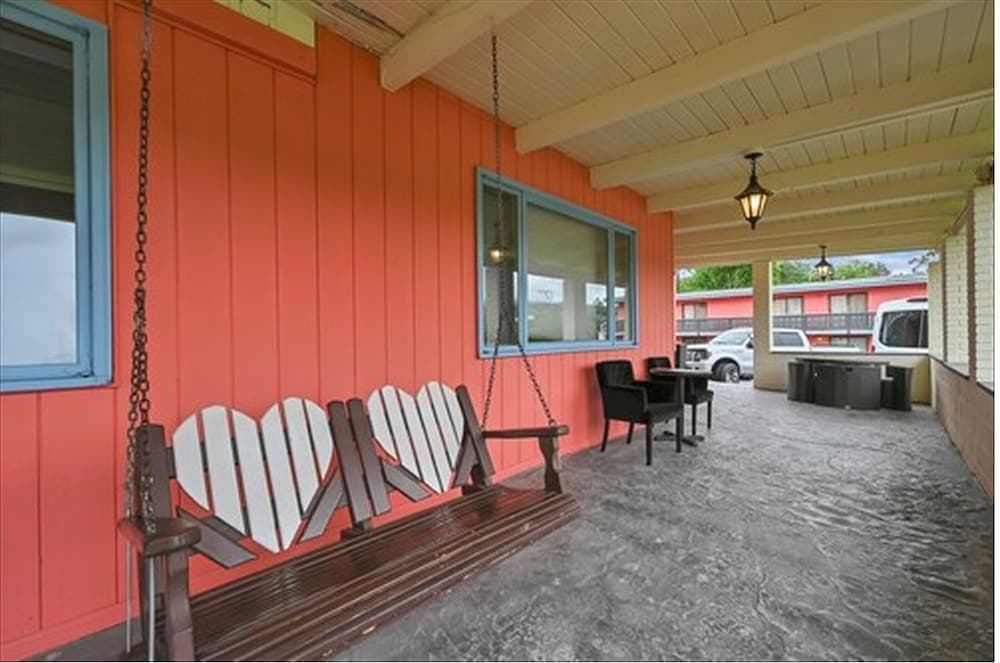 Melour Resort gallery photo in Tannersville, NY — image 18
