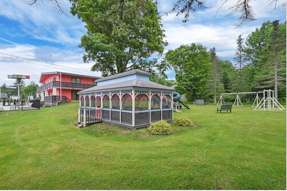 Melour Resort gallery photo in Tannersville, NY — image 16
