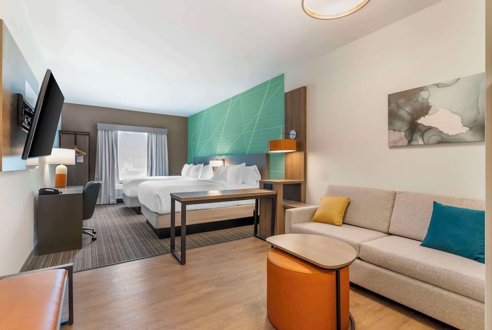 Comfort Suites Gatlinburg Downtown-Convention Center featured exterior or lobby in Gatlinburg, TN — similar hotel