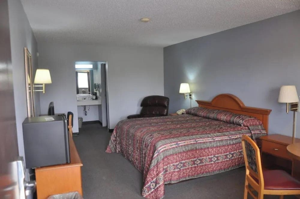 OYO Malden Airport Inn property views in Malden, MO — gallery photo 3